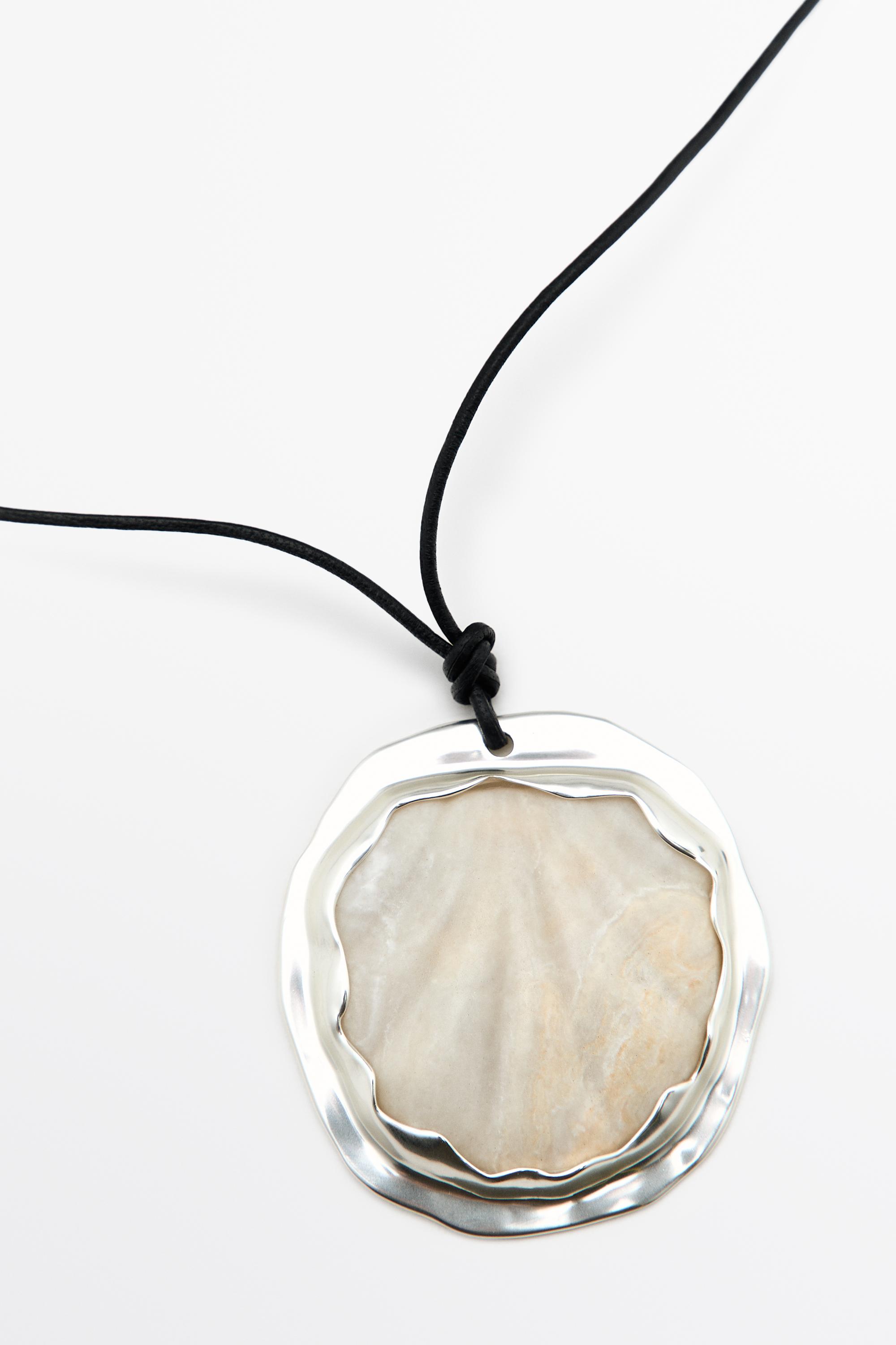 Shell and stone pendant necklace